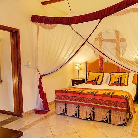 Hotel Afrochic Diani Ukunda Exterior foto