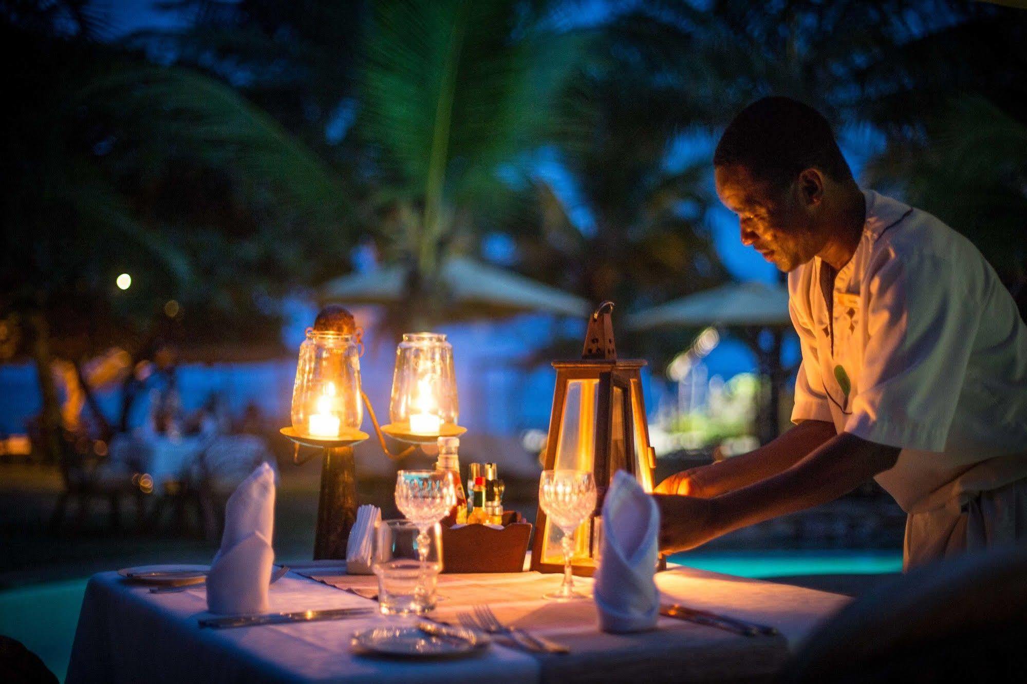Hotel Afrochic Diani Ukunda Exterior foto