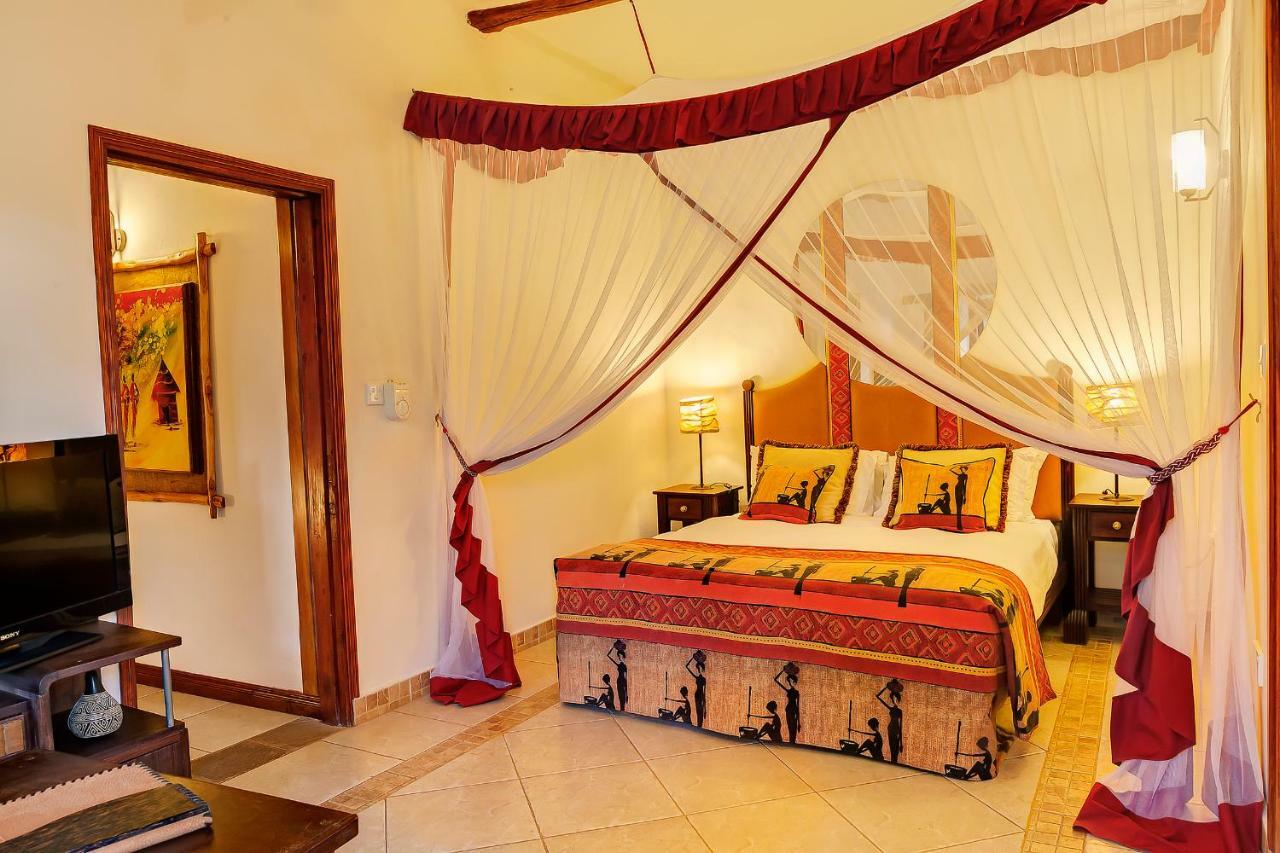 Hotel Afrochic Diani Ukunda Exterior foto